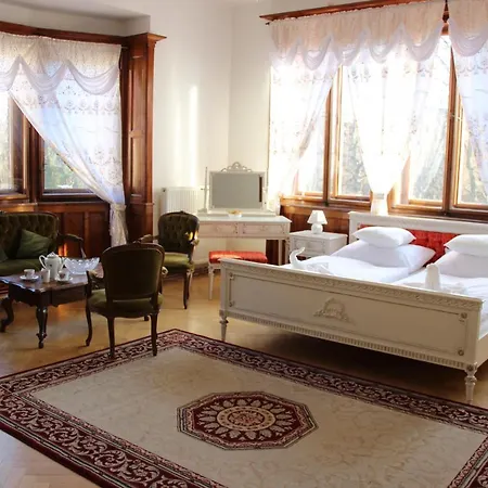 Vila Kourimka Vila Arch.fanty Guest house *
