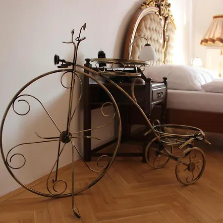 Vila Kourimka Vila Arch.fanty Guest house